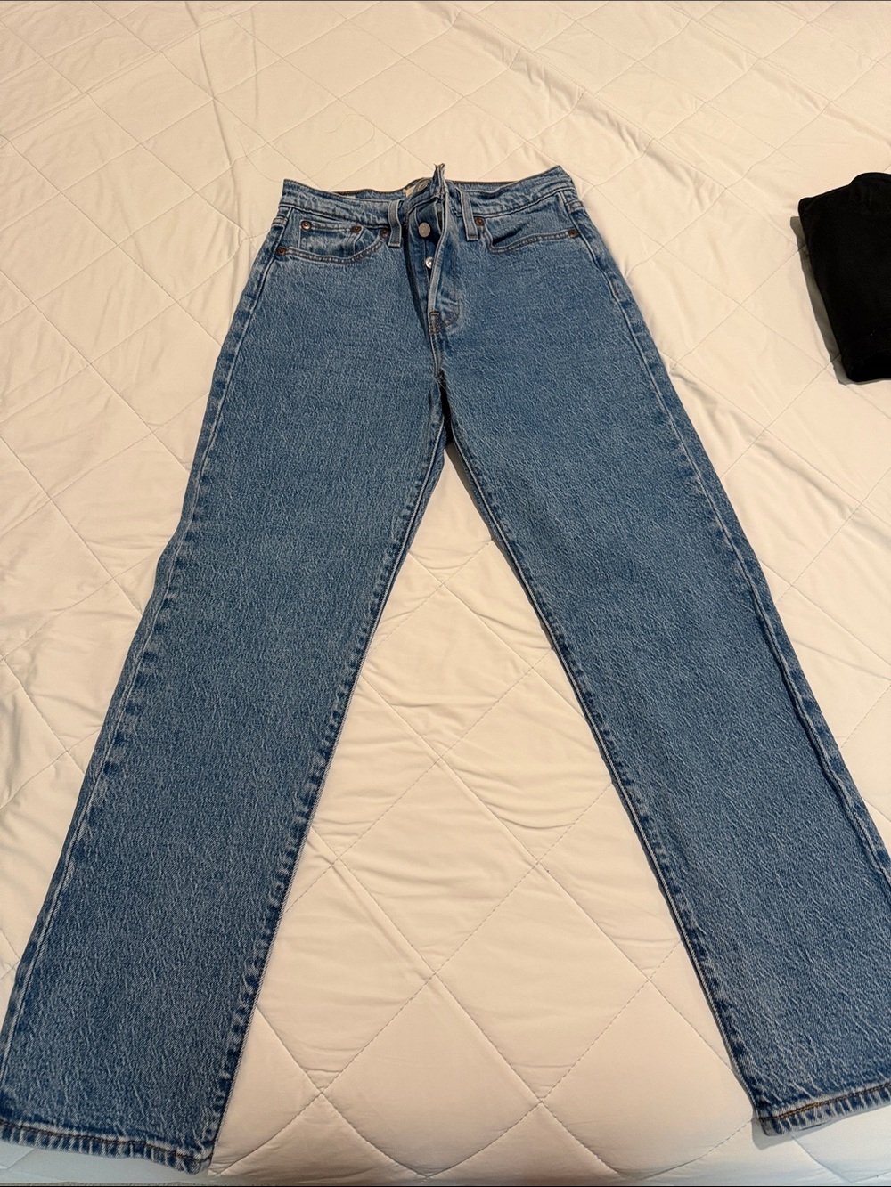 Levi wedgie straight jeans size 26